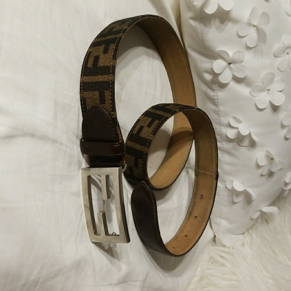 Fendi belt authentic! With dust bag
